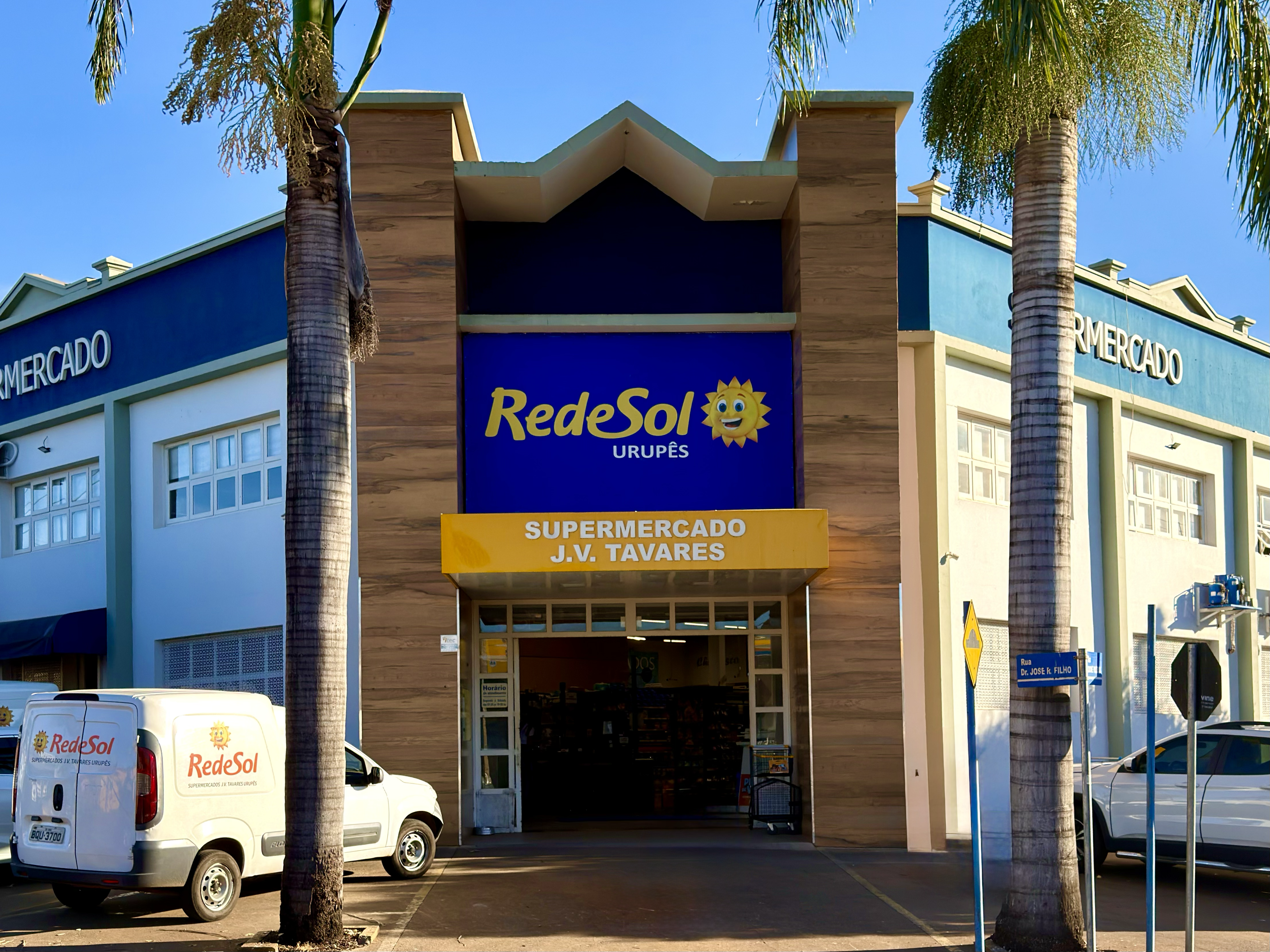 Fachada Urupês